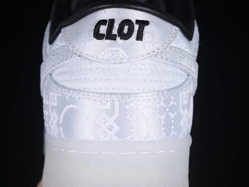 All Categories Nk SB Dunk Series Nk SB Dunk Low Low-top sneakers F version Nk Dunk Low x Fragment